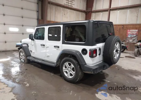 2021 Jeep Wrangler Unlimited Sport S 4X4 z USA, uszkodzony, nr VIN 1C4HJXDG0MW744183